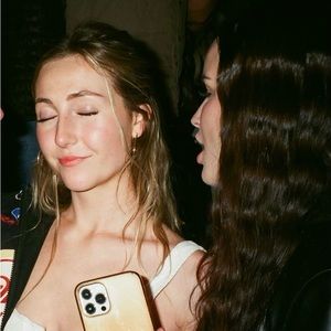 Meet your Posher, Sam